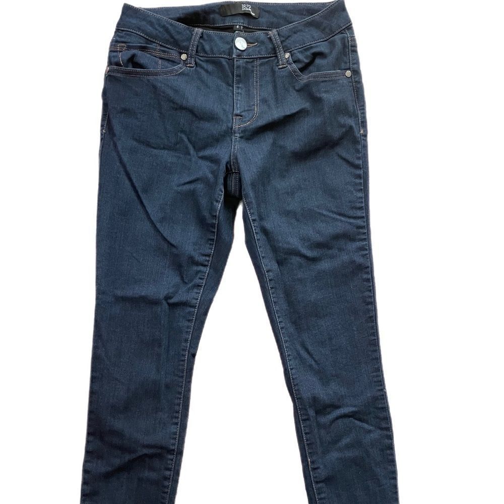 5/$50 1822 Denim Curvy Silk Denim  Ankle Skinny Jeans Size 4